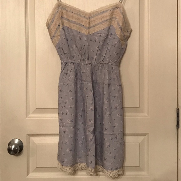 Brand new Abercrombie & Fitch dress - Picture 2 of 8